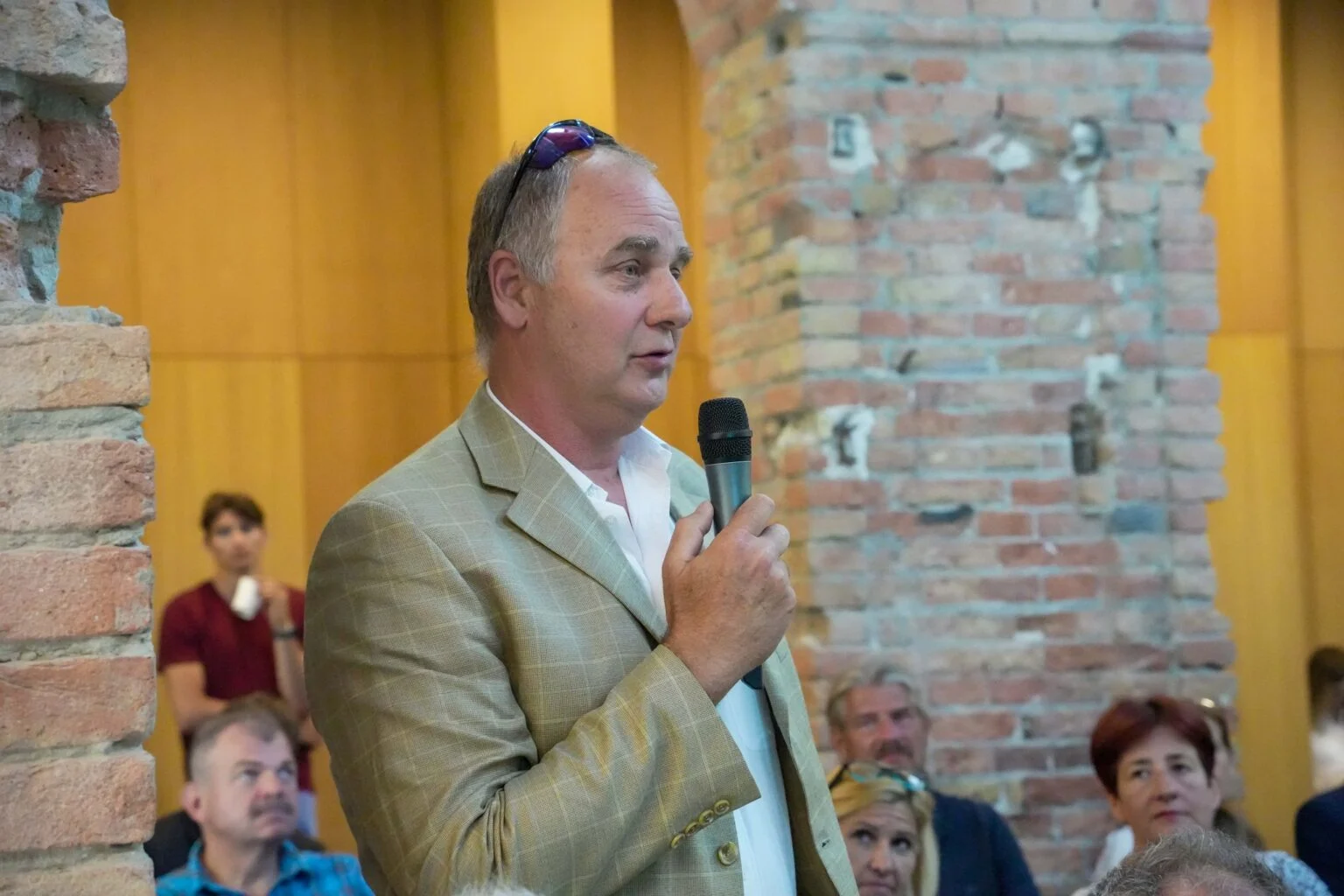 Ficsor László: “Úgy búcsúzom, hogy nem búcsúzom”