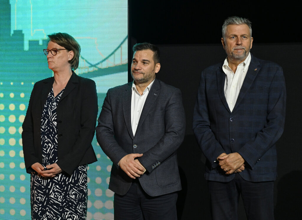 Újabb bronz a paravívó vk-n Nádasdy Annától