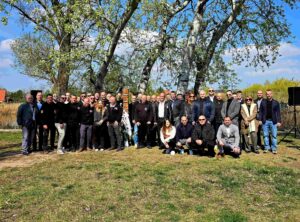 đïž MegemlĂ©kezĂ©s Dr. Harnos Imre nagymester halĂĄlĂĄnak egyĂ©ves Ă©vfordulĂłjĂĄn đïž đïž MegemlĂ©kezĂ©s Dr. Harnos Imre nagymester halĂĄlĂĄnak egyĂ©ves Ă©vfordulĂłjĂĄn đïž