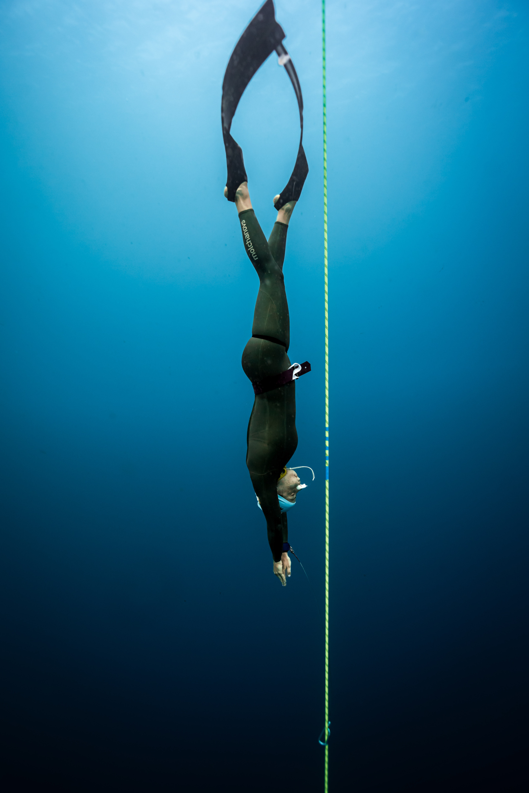 A világcsúcs után történelmi magyar rekord a szabadtüdős búvársportban