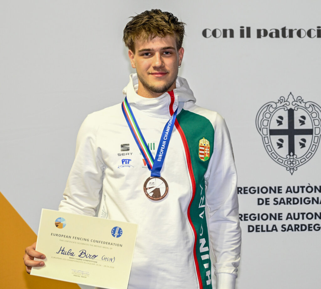 Huba és Hunor bronzos nyitánya