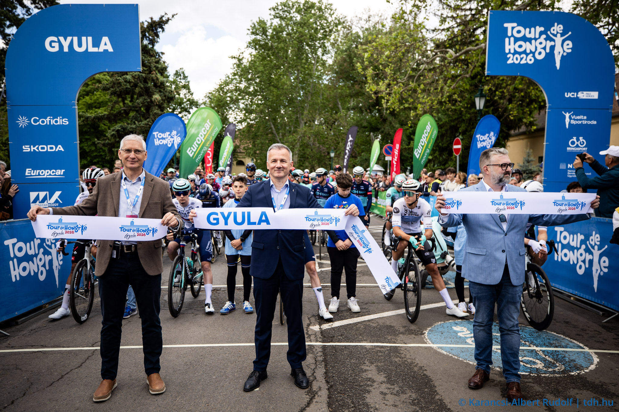 Merlieré a nyitóetap, Kárpáti a legjobb magyar Merlieré a nyitóetap, Kárpáti a legjobb magyar