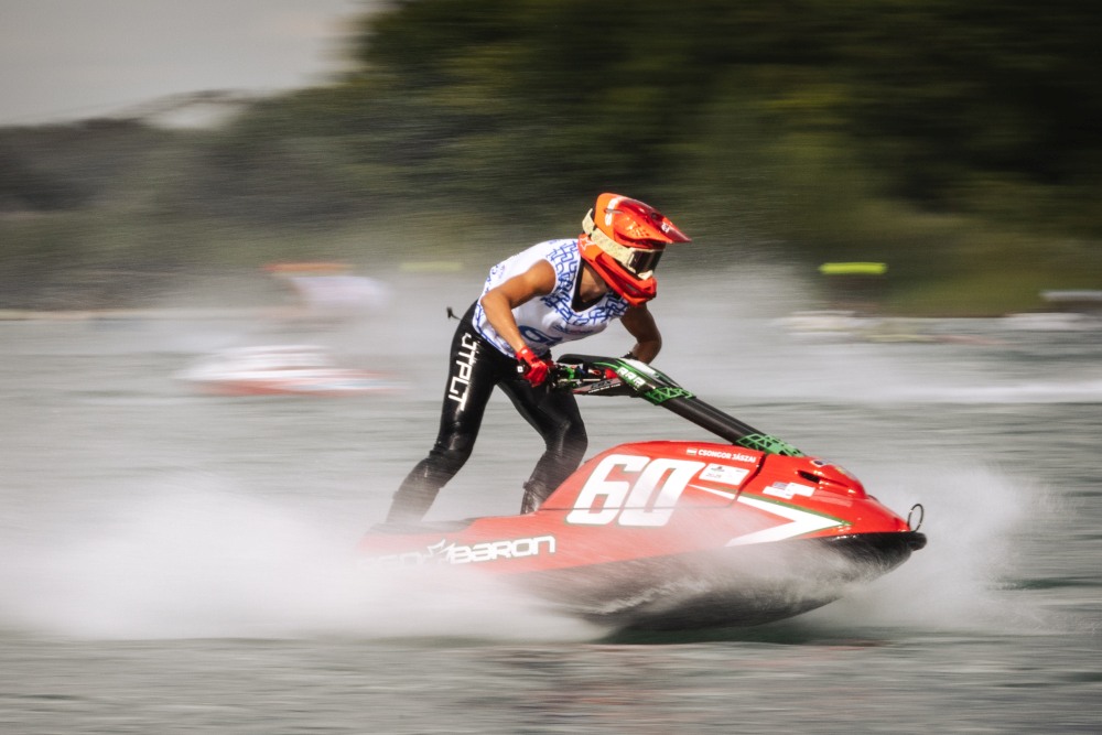 Új pályákon, nemzetközi mezőnnyel robban be a magyar jet-ski bajnokság