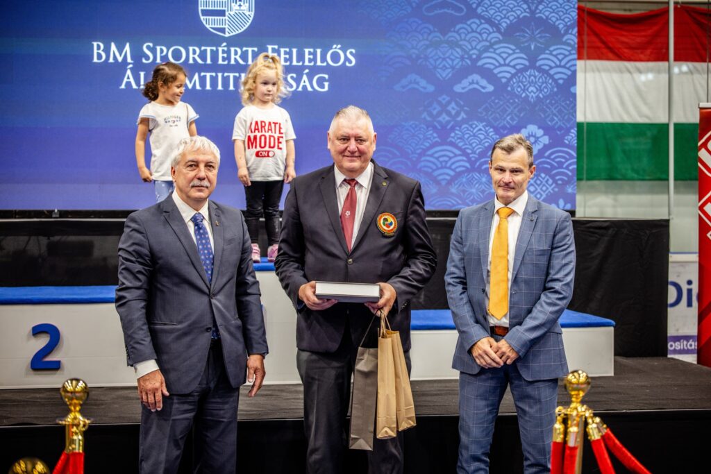 Nyolcszázan indultak a WKF magyar bajnokságon Nyolcszázan indultak a WKF magyar bajnokságon