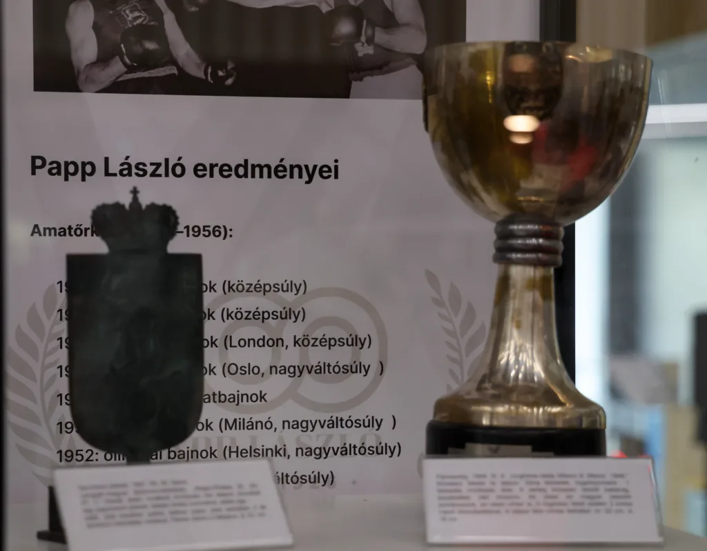 Papp100 kiállítás képei
