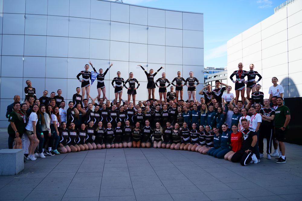 Ezüstéremmel és négy top 8-as helyezéssel zárták a cheerleading Eb-t a magyarok